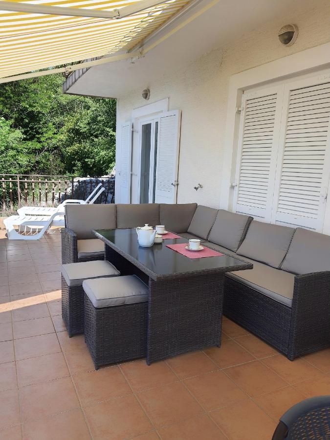 Villa Family House Opatija Exterior foto