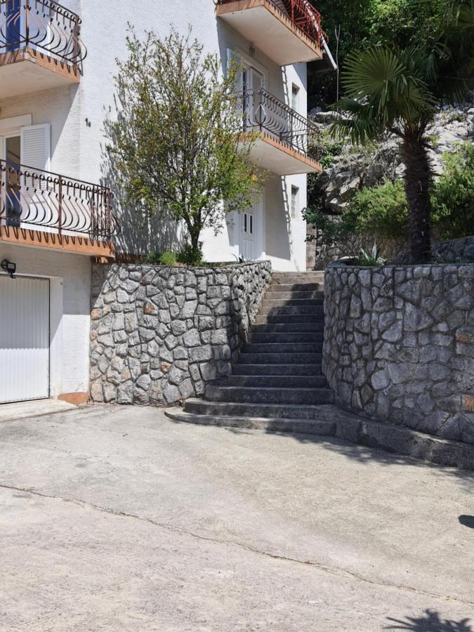 Villa Family House Opatija Exterior foto