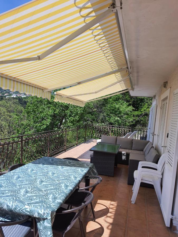 Villa Family House Opatija Exterior foto