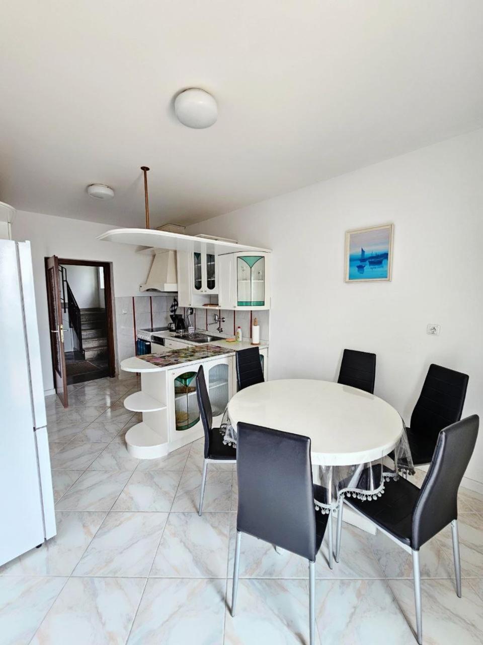 Villa Family House Opatija Exterior foto